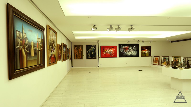 Arame Art Gallery-Enchanted Reality Exhibition 